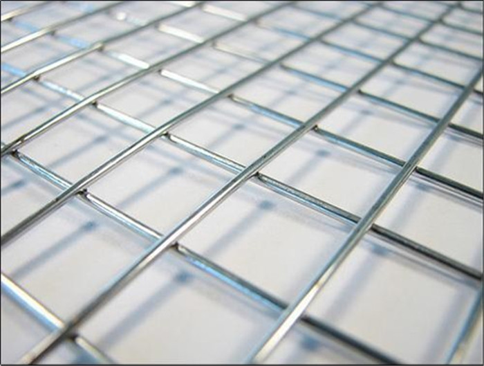 Galvanized welded wire mesh